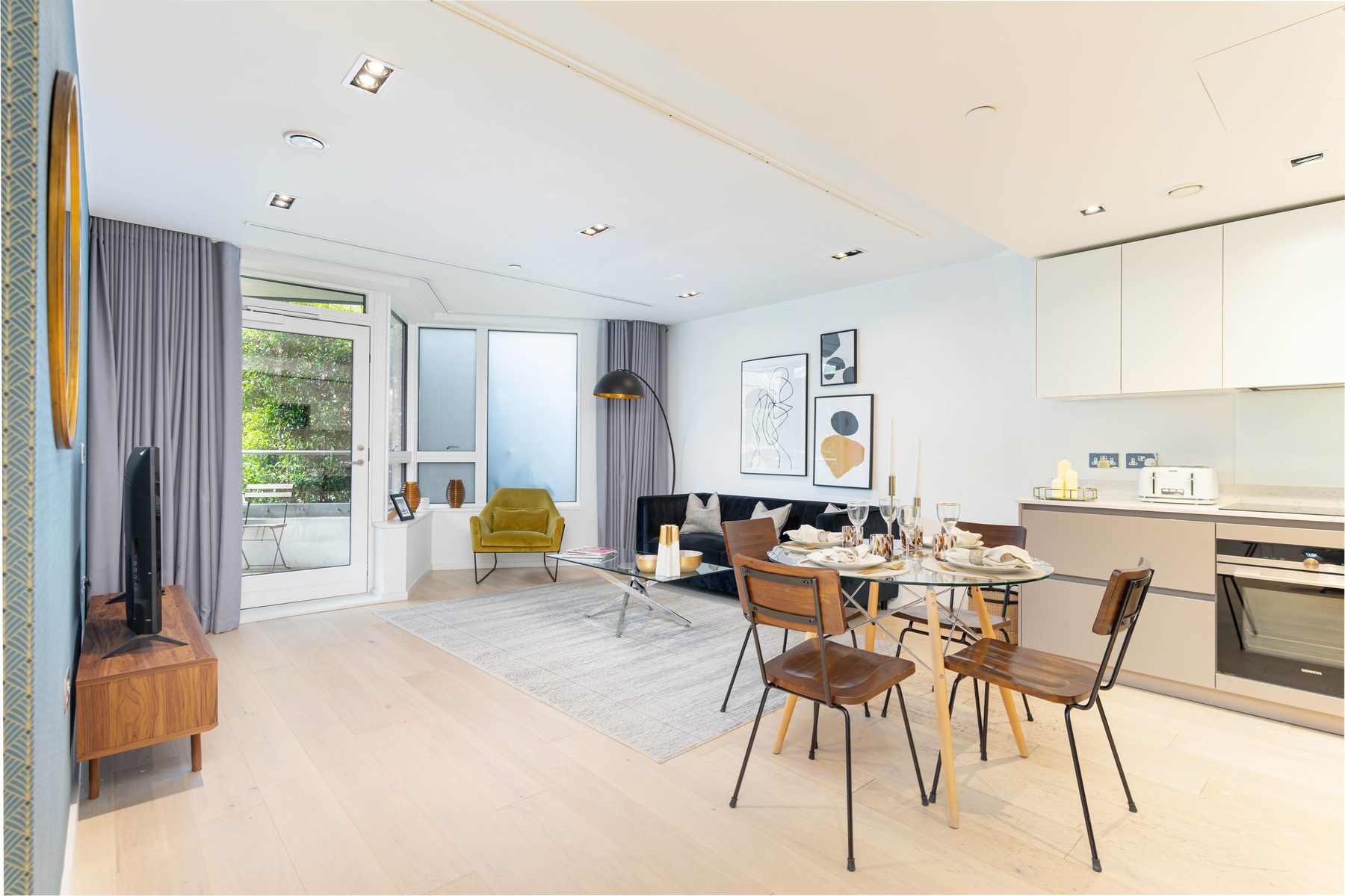 Urban Chic - Aird serviced apartments in Bayswater